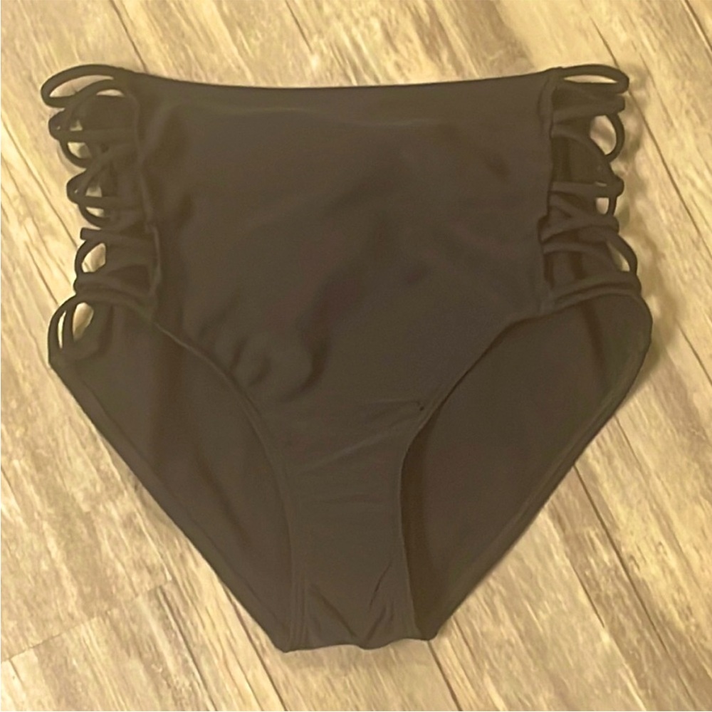 Holister Hi rise kini bottom
